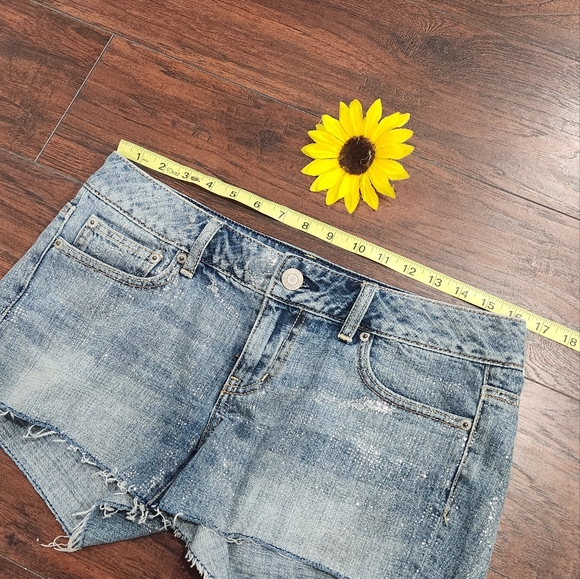 AMERICAN EAGLE JEAN SHORTS - Picture 5 of 8